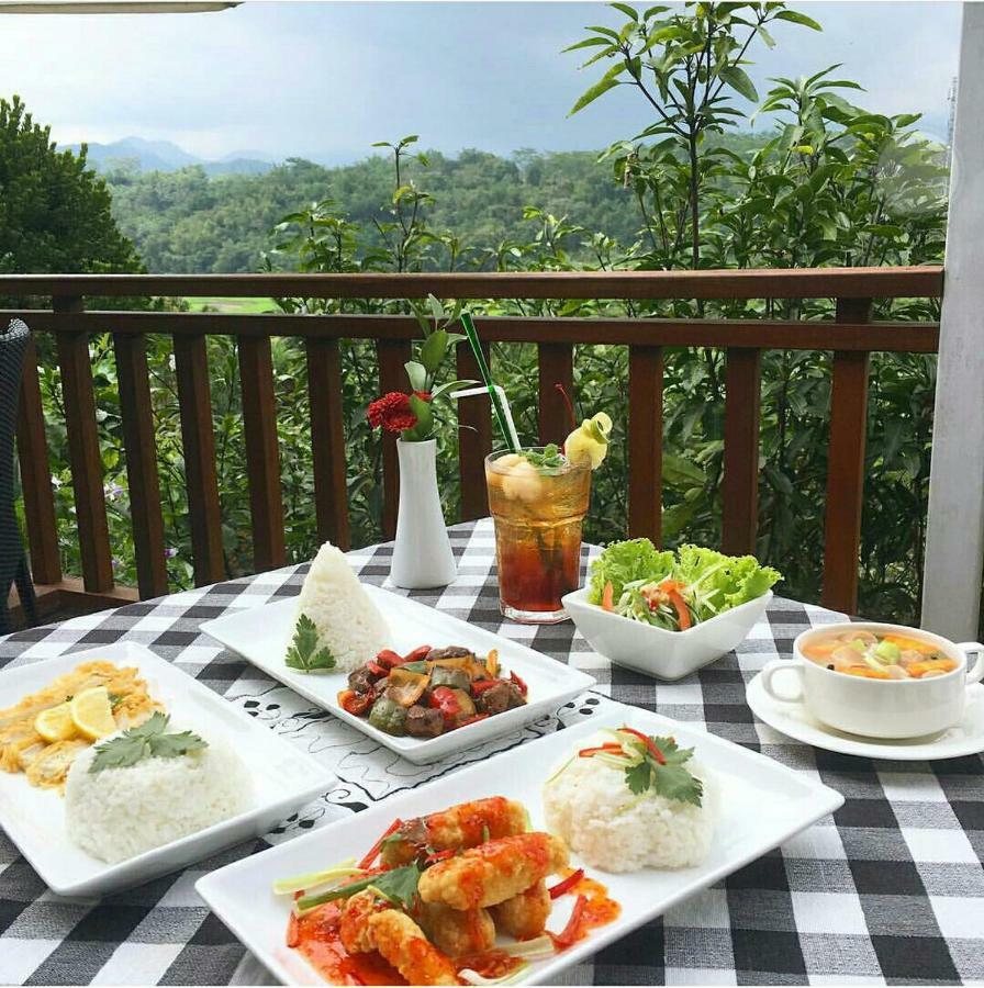 Puri Asri Hotel & Resort Magelang Eksteriør billede