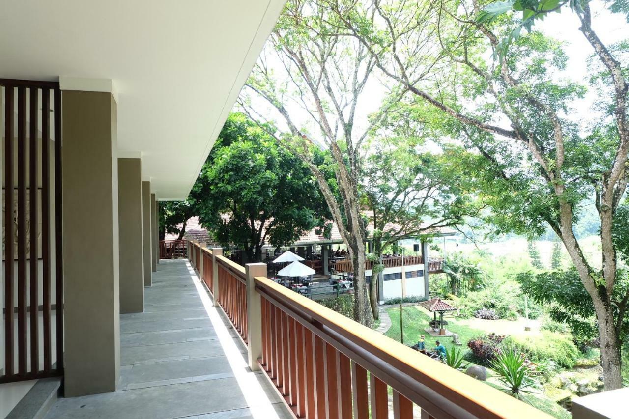 Puri Asri Hotel & Resort Magelang Eksteriør billede