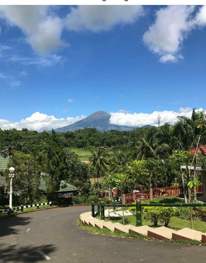 Puri Asri Hotel & Resort Magelang Eksteriør billede