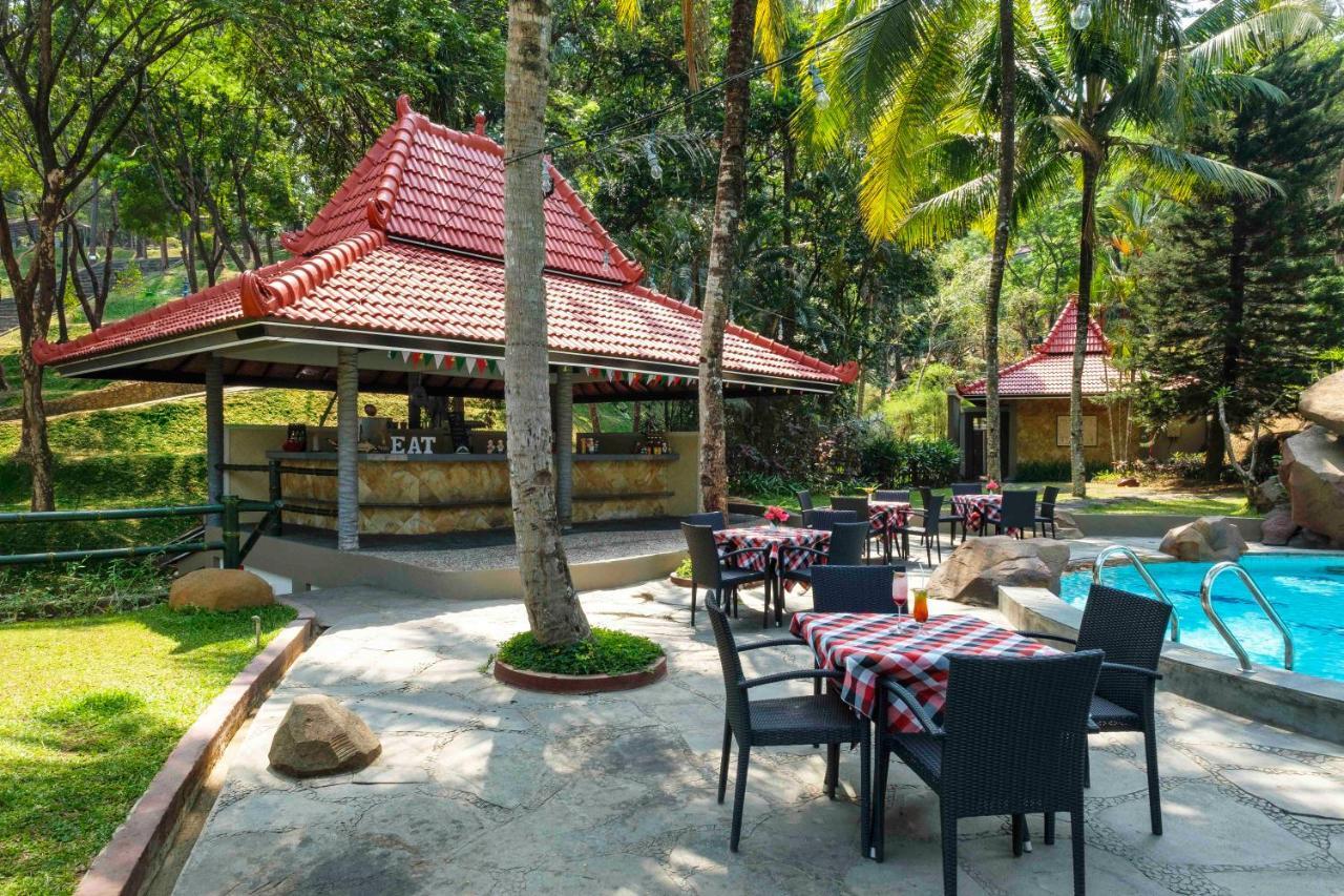 Puri Asri Hotel & Resort Magelang Eksteriør billede